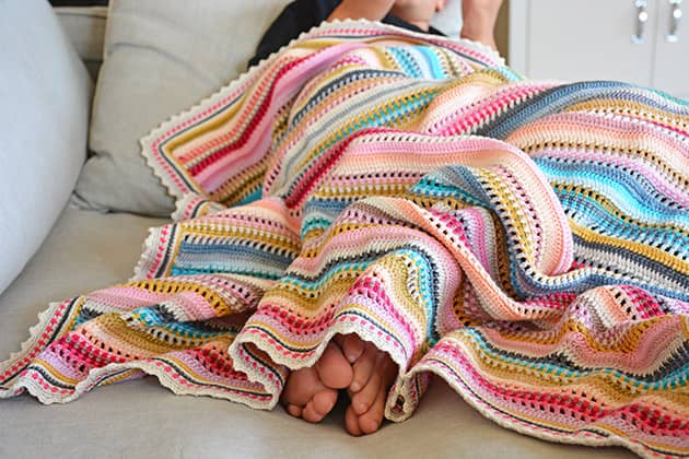 Yarn and Colors Amazing Staggered Stripes Blanket Crochet Kit 